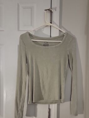 art class Sage Green Long Sleeve Scoop Neck Tee